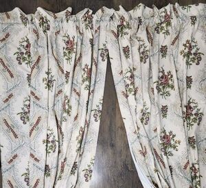 Vintage Pair LOUIS NICHOLE Fabric DrapesFloral Romantic Cottagecore 80" L